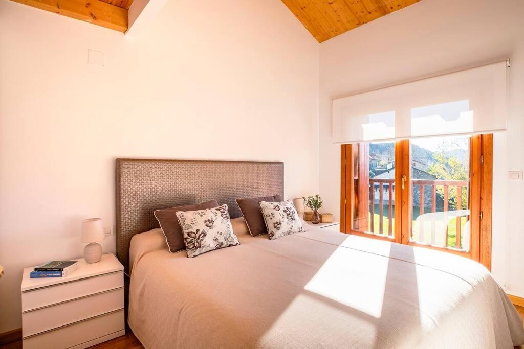 Casa Nieves Appartement Villanúa Buitenkant foto