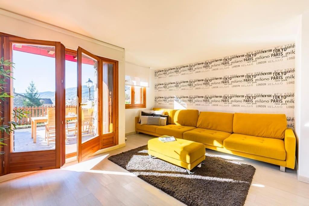 Casa Nieves Appartement Villanúa Buitenkant foto
