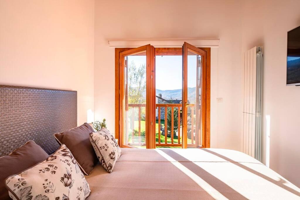 Casa Nieves Appartement Villanúa Buitenkant foto