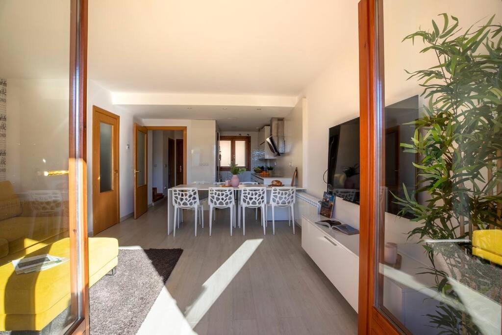 Casa Nieves Appartement Villanúa Buitenkant foto
